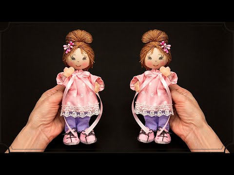 Видео: Как из ткани сделать интересную куклу - креативная идея!