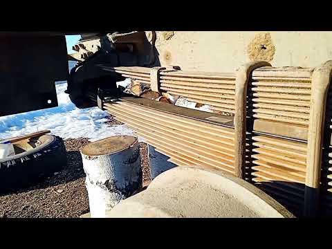 Видео: РЕМОНТИРУЕМ НАШ ГАЗ-53.ЗАМЕННА РЕССОРЫ. ДЕРЕВЕНСКИЕ БУДНИ.