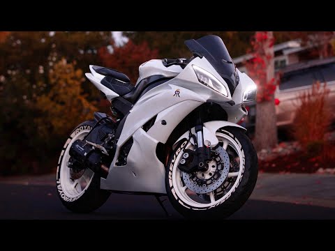 Видео: Установка обтекателя YAMAHA R6 2008-2016 AMOTOPART