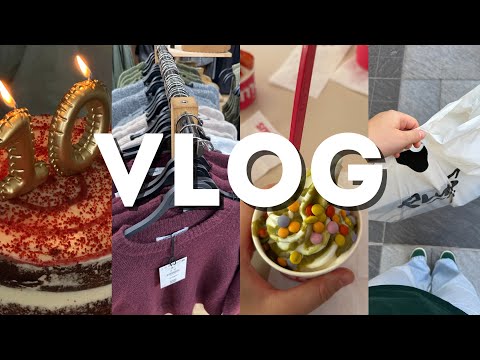 Видео: VLOG: наши выходные в Испании🇪🇸 / шоппинг в ТЦ🛍️ / ДР брата🎉