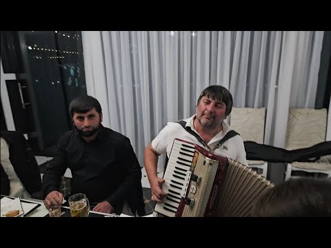 Видео: АВАРЦЫ ПОЮТ ВЕЧЕР В КАБАХЧОЛИ (08-11-2025)