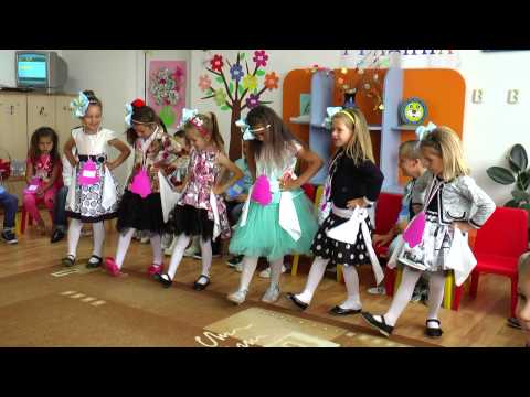 Видео: Довиждане детска градина добре дошли в 1ви клас с.Краище 2015