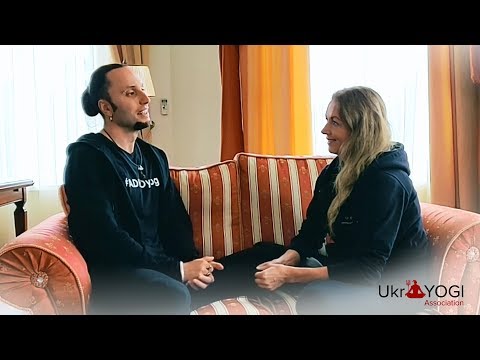 Видео: Алена Наассан - інтерв'ю на UkrYOGI Education (2019)