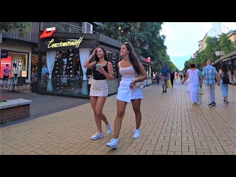 Видео: Walking in Sofia 2022 Bulgaria - City Centre Street Walk - София, България