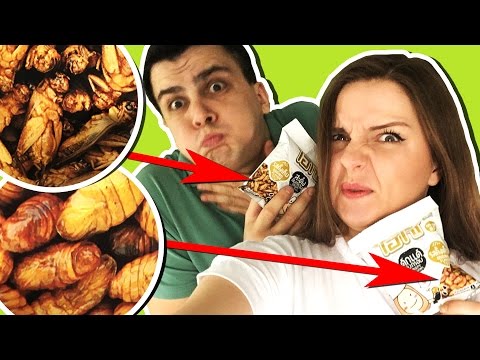 Видео: ПРОБУЕМ ЛИЧИНКИ! Необычные тайские снэки из 7-Eleven