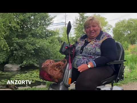 Видео: Как живут инвалиды в Швеции