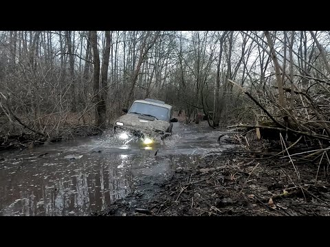 Видео: Застряли все!!!Грязь,броды,лужи(весенний выезд с клубом 4*4 Липецк)