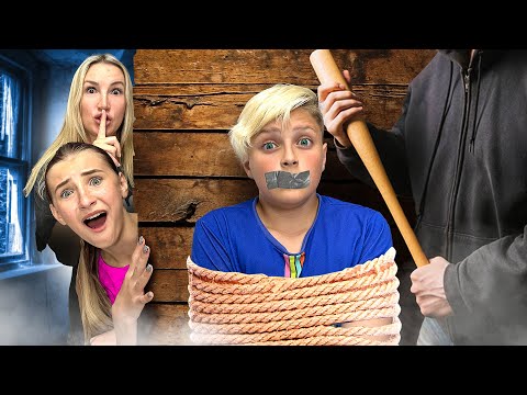 Видео: ПСИХ ПОХИТИЛ БРАТА ! ** Женя потерял память **