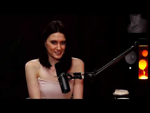 Видео: Из топового юриста в модельеры