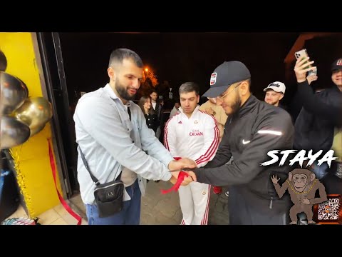 Видео: StayaTUT Смешные моменты: Открытие Сареры