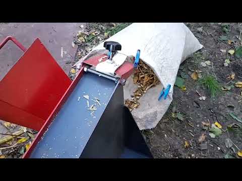 Видео: Щепоріз садівник Профі. Ріже не лише гілки. Дивись відео до кінця.