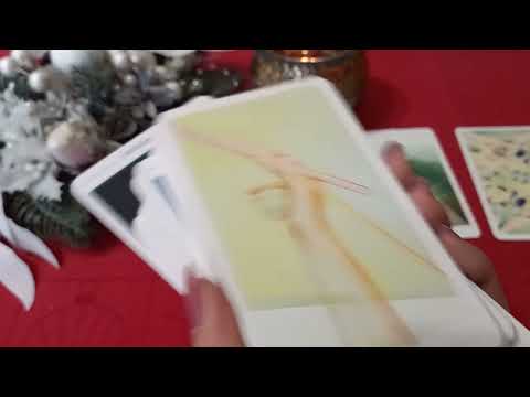 Видео: Есть ли у Него  Интимные Отношения?  Что,  с Кем  и Как?