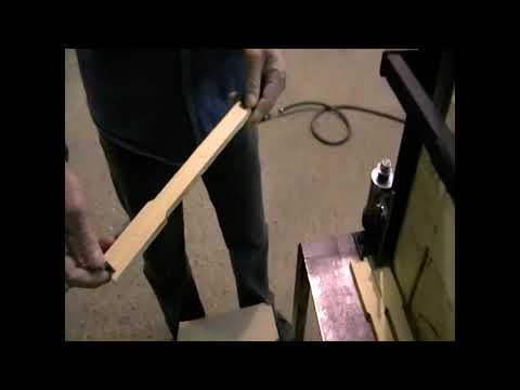 Видео: Станок для сверления рамок