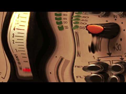 Видео: ACUSTICA AUDIO - EBONY - KILLER DISTORTION EFFECTS  /T-RECords studio/Russian Language/На русском