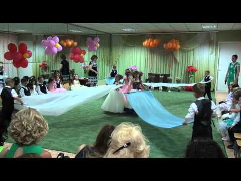 Видео: ТАНЕЦ "НЕБЕСА" Детсад "Аленка"2015