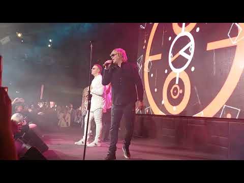 Видео: Концерт группы Иванушки. Слёт топ риелторов агентства недвижимости Этажи в Москве, 4 марта 2023г.😊💫