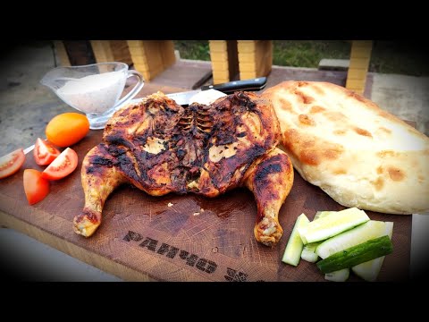 Видео: Целая КУРИЦА НА МАНГАЛЕ. Чесночная курица на углях. ENG SUB