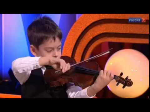 Видео: 17 Щелкунчик струнные 1 тур Тео Гертлер