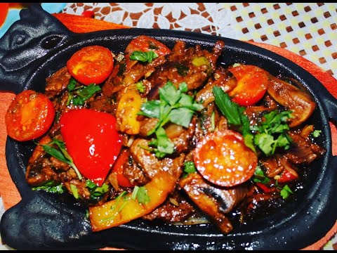 Видео: Это блюдо как в ресторане! Обалденное мясо с овощами на жаровне! Получится у всех!