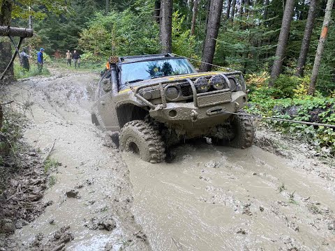 Видео: Toyota vs Nissan. Дружеская заруба. День 2. Fj, 4runner, Patrol
