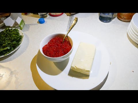 Видео: Браконьеры на Камчатке. МНОГО икры за ДВЕ бутылки ВОДКИ