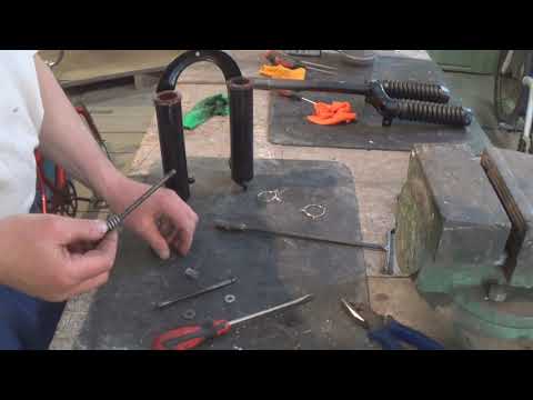 Видео: #7 май 2021 Ремонт вилки электроскутера часть 4