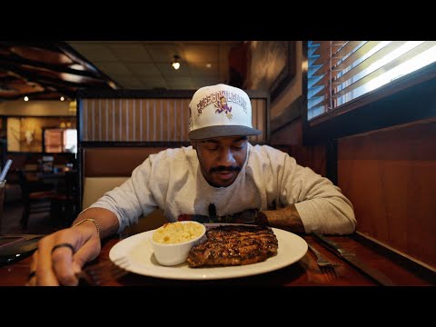 Видео: Сделайте ЭТО в ресторане Longhorn Steakhouse. Это УДИВИТЕЛЬНО!
