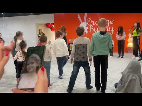 Видео: Праздник с Orange Bunny: что случилось на этом событии?