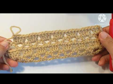 Видео: Как связать простую зимнюю шаль крючком, подробное объяснение для начинающих.