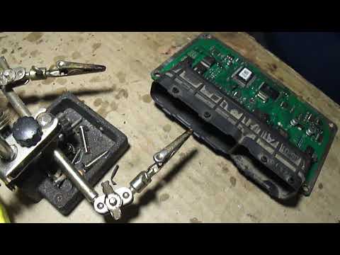 Видео: впайка инженерной платы в эбу январь 7.2