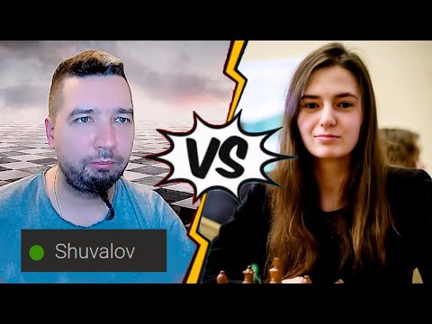 Видео: Она называет себя Маленьким Свирепым Кротом. И не просто так! ♟ Шахматы блиц