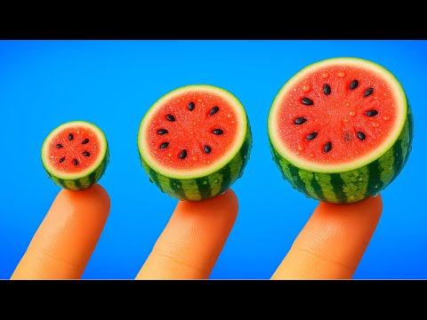 Видео: ЧЕЛЛЕНДЖ ЕДЫ КРОШЕЧНОЙ vs СРЕДНЕЙ vs ГИГАНТСКОЙ! 🍕 КОМУ ПОВЕЗЛО?! 😱