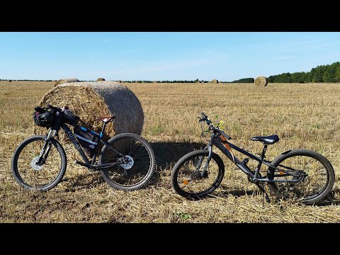 Видео: Велопокатушка с ребенком в поля