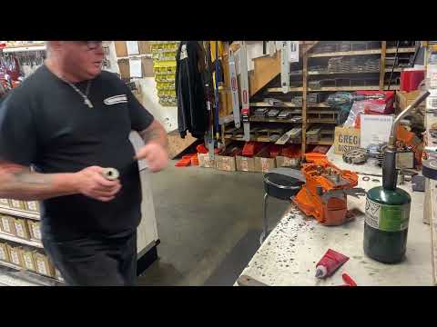 Видео: как установить коленвал на бензопилу Husqvarna