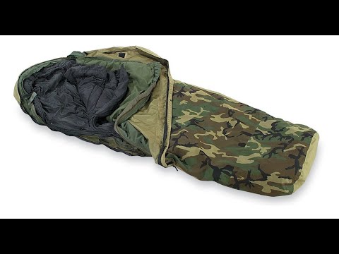 Видео: Как сшить самый простой, зимний, спальный мешок (спальник)  Бюджет 1500 рублей.  Лёгкий и тёплый.