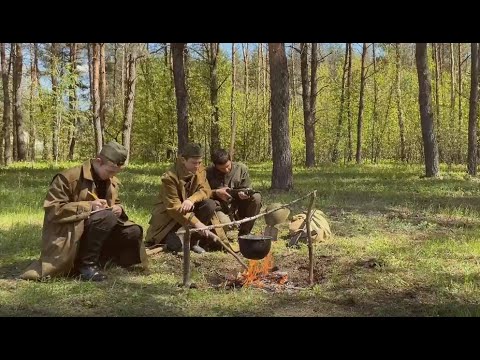 Видео: Инсценировка песни "Огонёк" МКОУ "Сосновская СОШ"