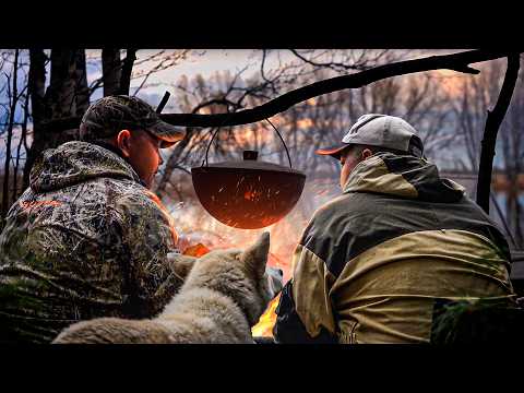 Видео: Готовим суп из дикой утки в казане. Праздничный Шулюм на костре. Рецепт ямальского охотника