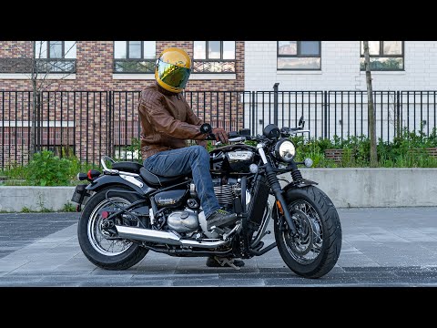 Видео: Triumph Speedmaster 1200 - Самый непопулярный круизер. Bonneville Bobber для двоих.