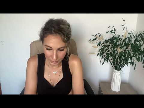 Видео: Луна в Деве ♍️ - Работящая и Заботливая 🤗