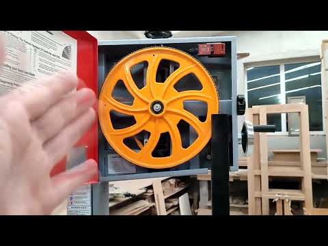 Видео: Обзор ленточной пилы JIB TBS-356 (личный опыт и личный взгляд)