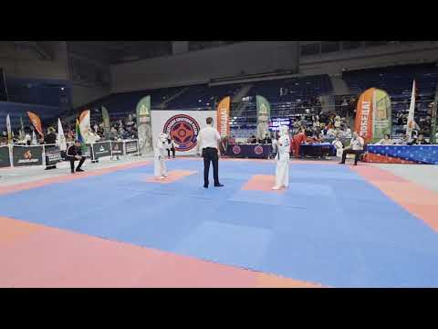 Видео: Первенство, чемпионат центрального и северо-западного федеральных округов по киокушин. Кумите 35 кг