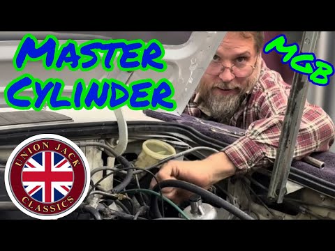 Видео: Как заменить главный тормозной цилиндр на MGB / MGBGT 68-74 (пошаговое руководство)