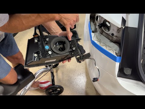 Видео: Как заменить моторизованную дверцу зарядного порта 1038548-00-I на Tesla Model S или X.