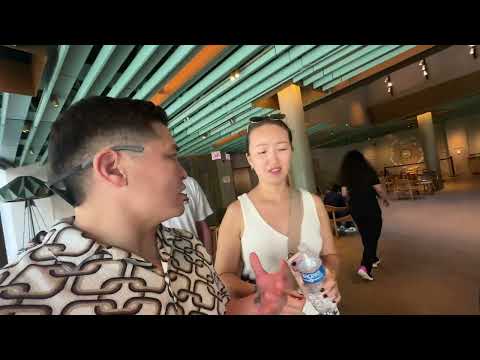 Видео: Самый большой STARBUCKS в мире!