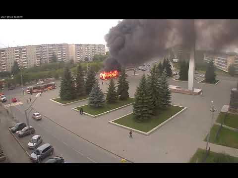 Видео: Сгорел трамвай, 23.08.2021