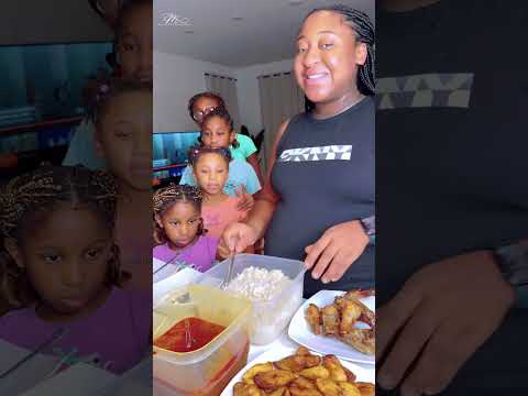 Видео: Ужин готов! Остатки ужина с собой для моей семьи из 6 с половиной человек.