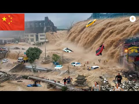 Видео: Наводнения в Пекине: вода повсюду — инфраструктура парализована, тысячи людей вынуждены покинуть ...