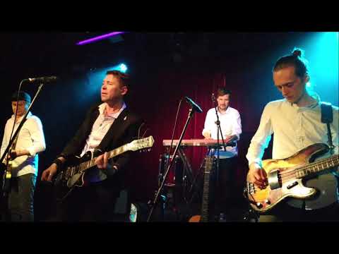 Видео: Торба-на-Круче —  Одиночество звонит // 28.11.2020, 16Тонн, Москва