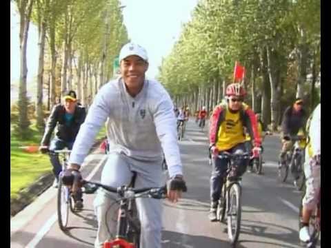 Видео: Ален Офойо  Вело пробег День Города 2012.avi