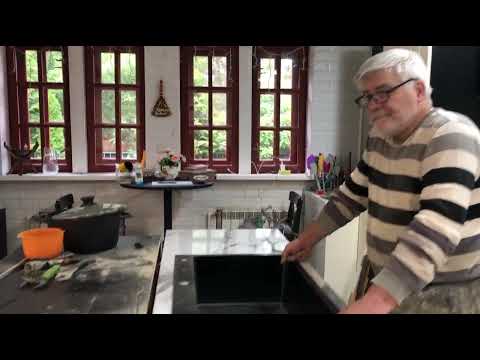 Видео: Очень большая раковина на кухне